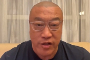 马健：湖人新阵容在防守端漏洞会更多但进攻更好 排名看健康程度